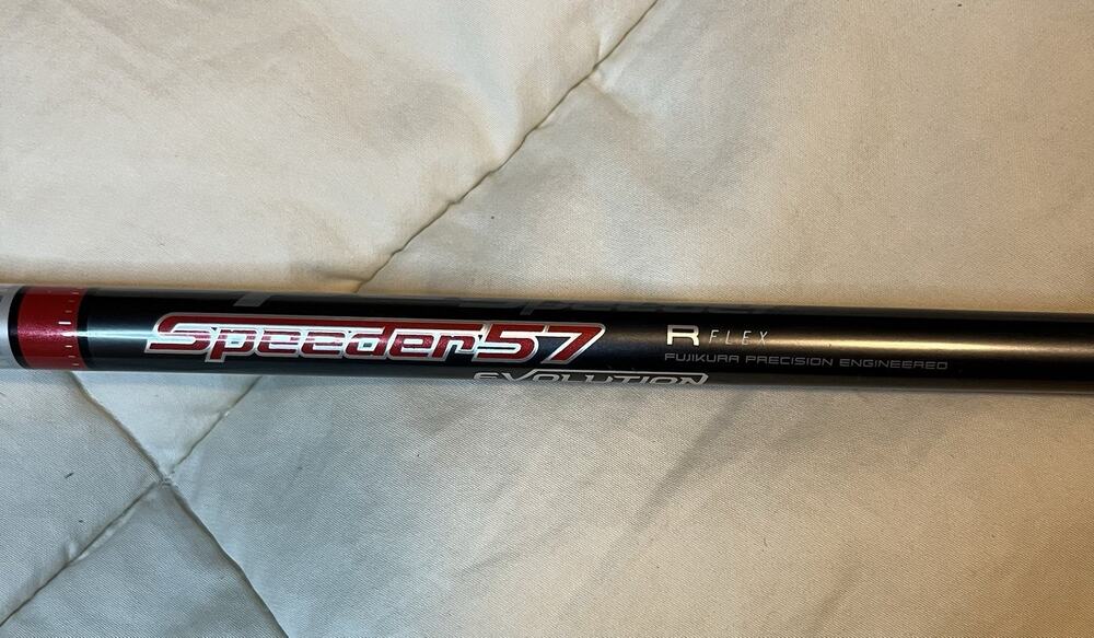 FUJIKURA SPEEDER 57 EVOLUTION 44” DRIVER SHAFT REGULAR TAYLORMADE R15 RH ADAPTER